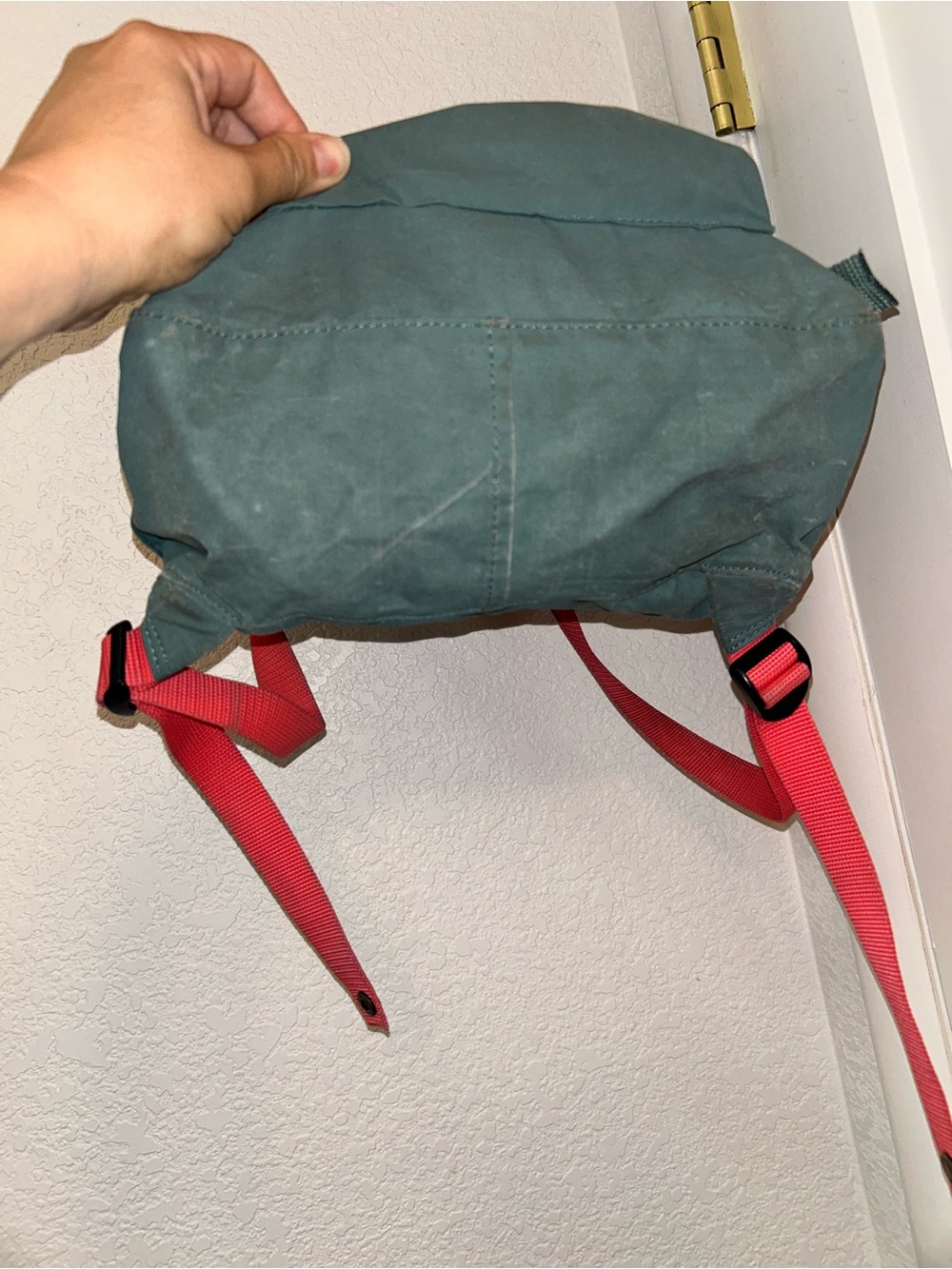 FJÄLLRÄVEN The KANKEN Two Tone Nimbus Blue & Peach Pink Backpack - Picture 3 of 16